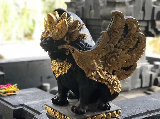 Sari Sedana *
