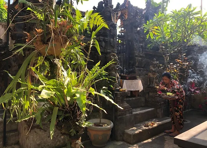 Homestay Sari Sedana